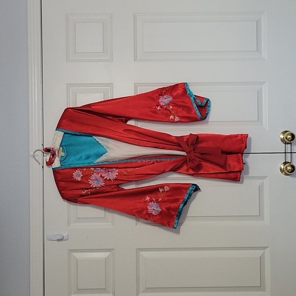 Flora Nikrooz Other - Flora Nikrooz Red Satin Embroidered Kimono